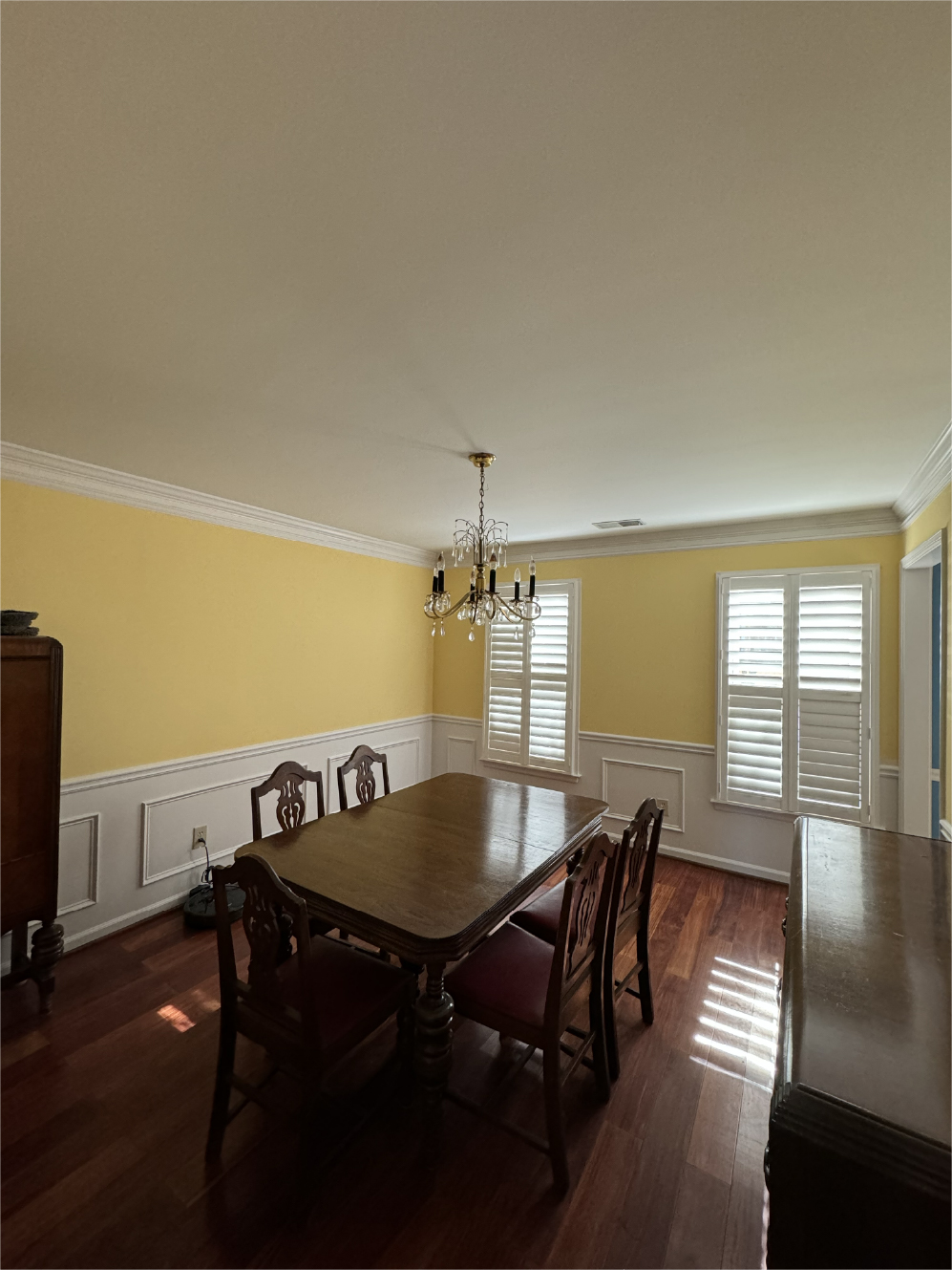 INSIDE PAINTING CONTRACTOR